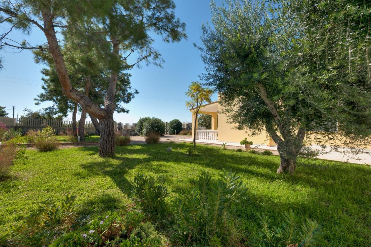 Villa Degli Oleandri By Latuapuglia San Pietro in Bevagna Exterior photo